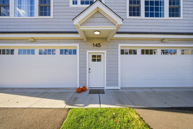 145 Brentwood Avenue 145, Fairfield, CT 06825