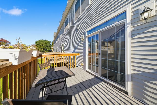 145 Brentwood Avenue 145, Fairfield, CT 06825