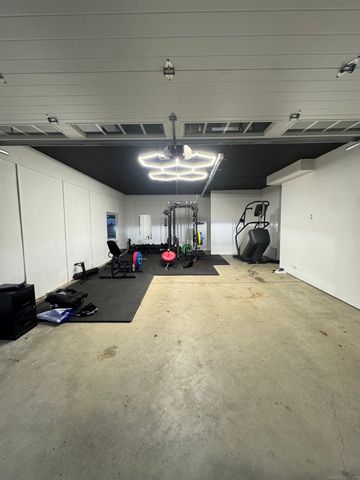 145 Brentwood Avenue 145, Fairfield, CT 06825