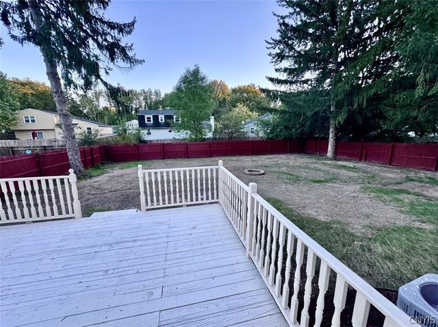 4124 North Mesa Lane, Clay, NY 13090