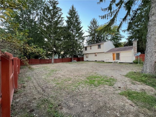 4124 North Mesa Lane, Clay, NY 13090
