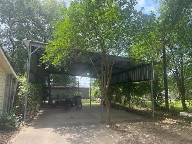 3475 Pelican Street, Pinehurst, TX 77630