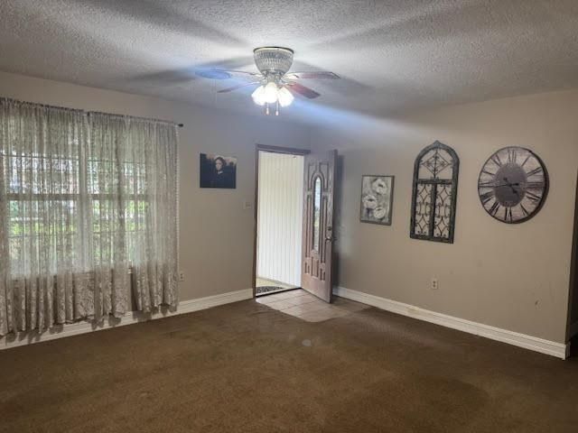 3475 Pelican Street, Pinehurst, TX 77630