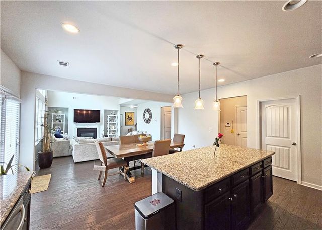 112 CHAROLAIS Drive, Mcdonough, GA 30252