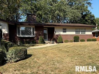 4713 N NORTH Street, Peoria, IL 61614