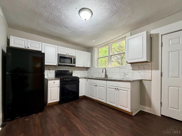 1179 Atwood Avenue, Cincinnati, OH 45224