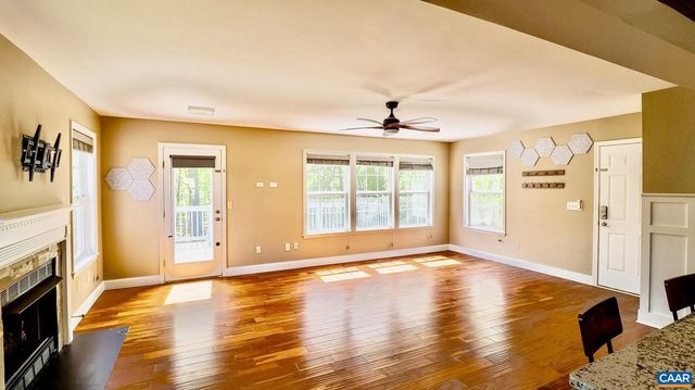 212 OAK VIEW RD, Barboursville, VA 22923
