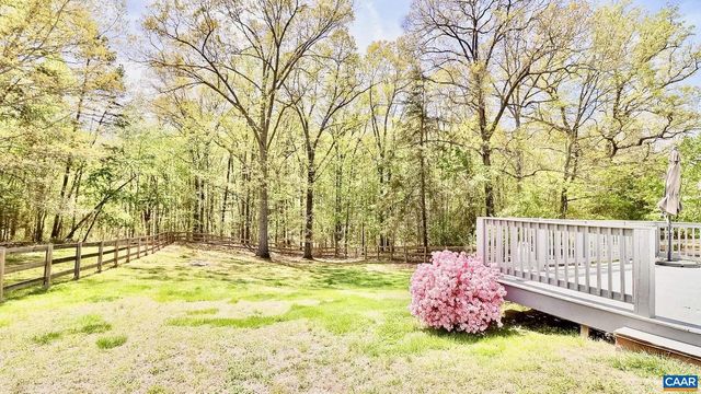 212 OAK VIEW RD, Barboursville, VA 22923