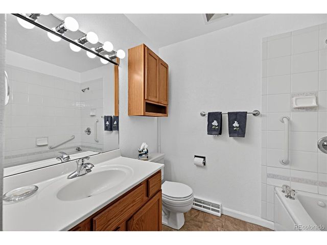 13822 W Montana Ave, Lakewood, CO 80228
