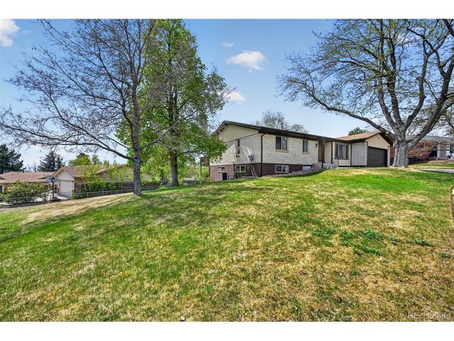 13822 W Montana Ave, Lakewood, CO 80228