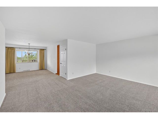 13822 W Montana Ave, Lakewood, CO 80228