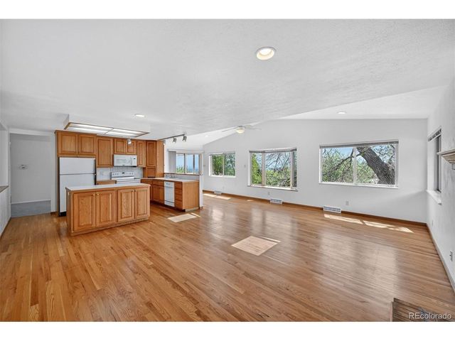 13822 W Montana Ave, Lakewood, CO 80228