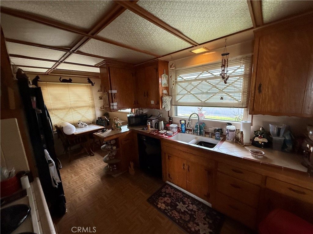 8039 Irondale, Winnetka, CA 91306 — photo 4
