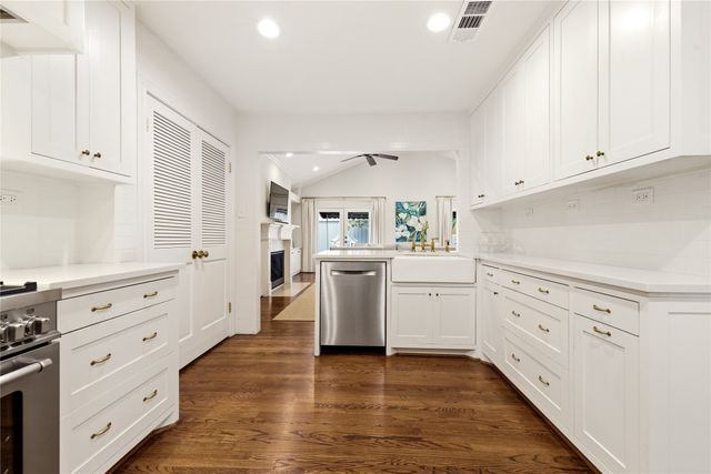 8115 Chadbourne Road, Dallas, TX 75209