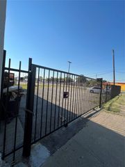 5002 E Grand Avenue, Dallas, TX 75223
