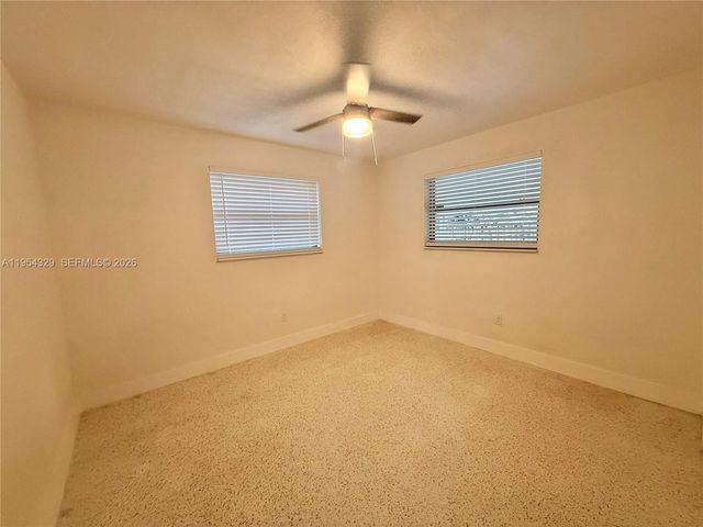 3400 SW 17th St 3402, Miami, FL 33145