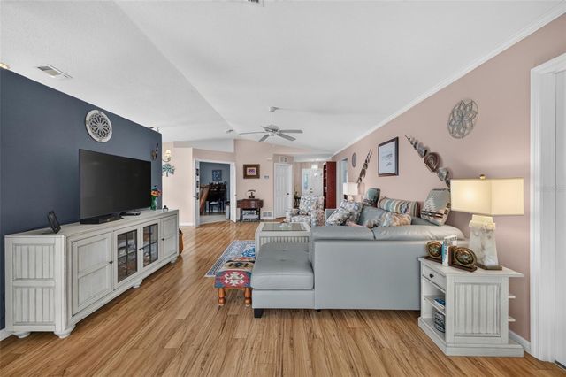 1019 EAGLES LANDING, Leesburg, FL 34748