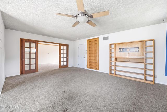 20645 Runnymede Street, Winnetka, CA 91306