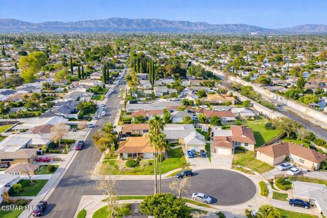 20645 Runnymede Street, Winnetka, CA 91306