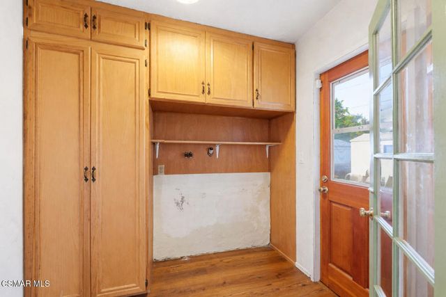 20645 Runnymede Street, Winnetka, CA 91306