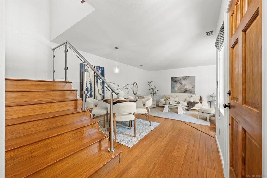 558 E Ave, Coronado, CA 92118 — photo 3