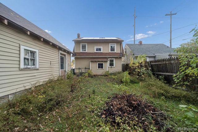 2340 S Pennsylvania Avenue, Lansing, MI 48910