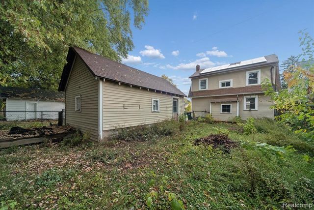 2340 S Pennsylvania Avenue, Lansing, MI 48910