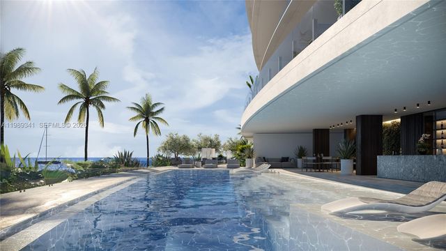 5 Grove Isle Dr PHS01, Coconut Grove, FL 33131