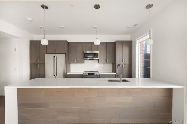 7 S Highland Avenue 201, Nyack, NY 10960