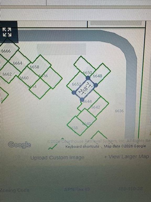 Image 19 of property listing at 6646 N 3rd Street, Fresno, CA 93710