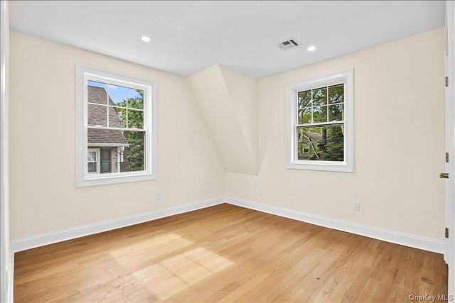 78 Ontario Road, Floral Park, NY 11001