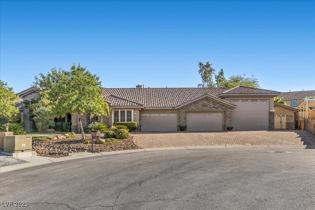 9125 Hickam Avenue, Las Vegas, NV 89129