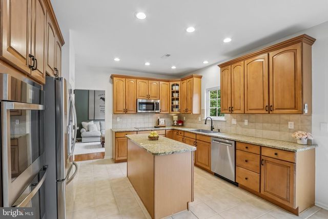 510 HIDDEN LN, Gilbertsville, PA 19525