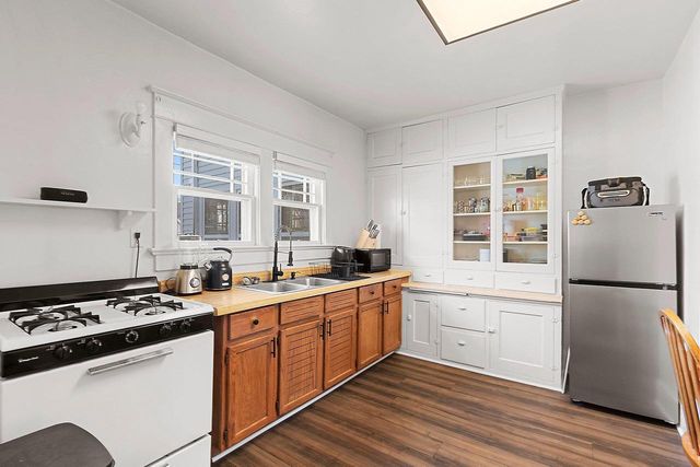 233 WOODLAWN AVENUE, Green Bay, WI 54303