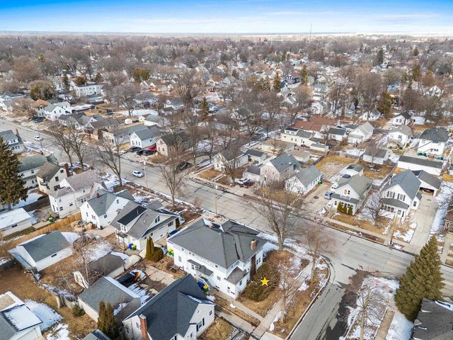 233 WOODLAWN AVENUE, Green Bay, WI 54303