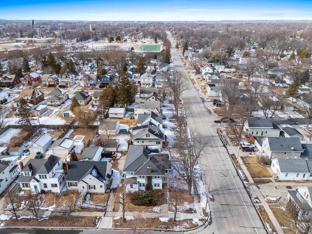 233 WOODLAWN AVENUE, Green Bay, WI 54303