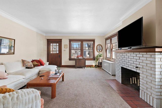 233 WOODLAWN AVENUE, Green Bay, WI 54303