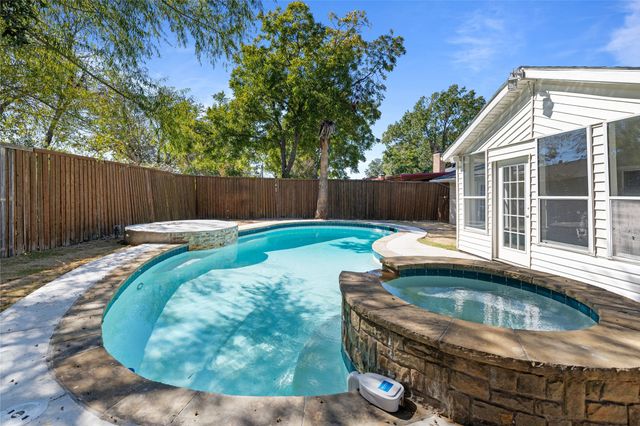 625 Heritage Hill Drive, Forney, TX 75126