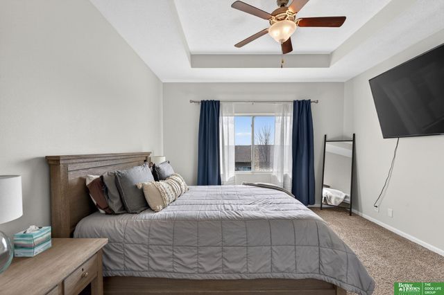 18807 Cottonwood Street, Omaha, NE 68136