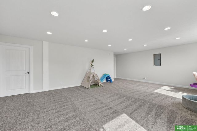 18807 Cottonwood Street, Omaha, NE 68136