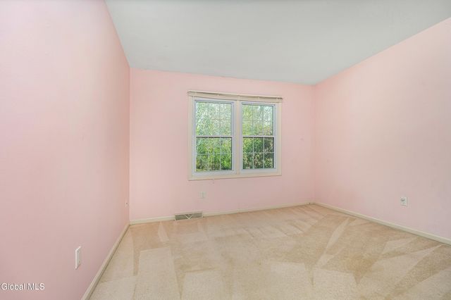 1130 Spearhead Drive, Glenville, NY 12302