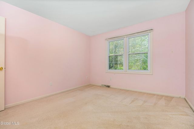 1130 Spearhead Drive, Glenville, NY 12302