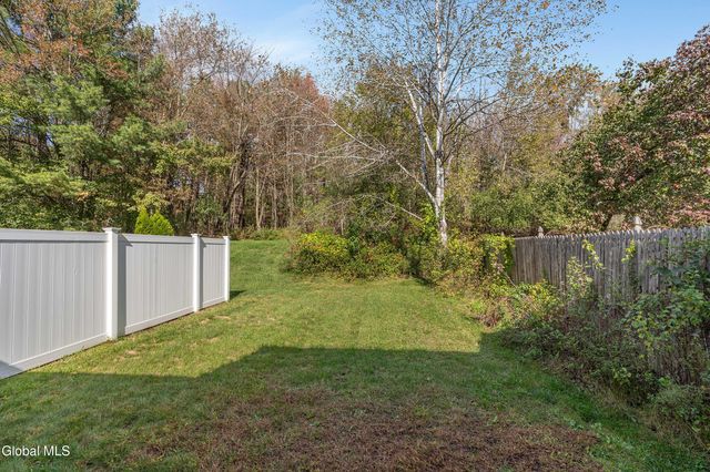 1130 Spearhead Drive, Glenville, NY 12302