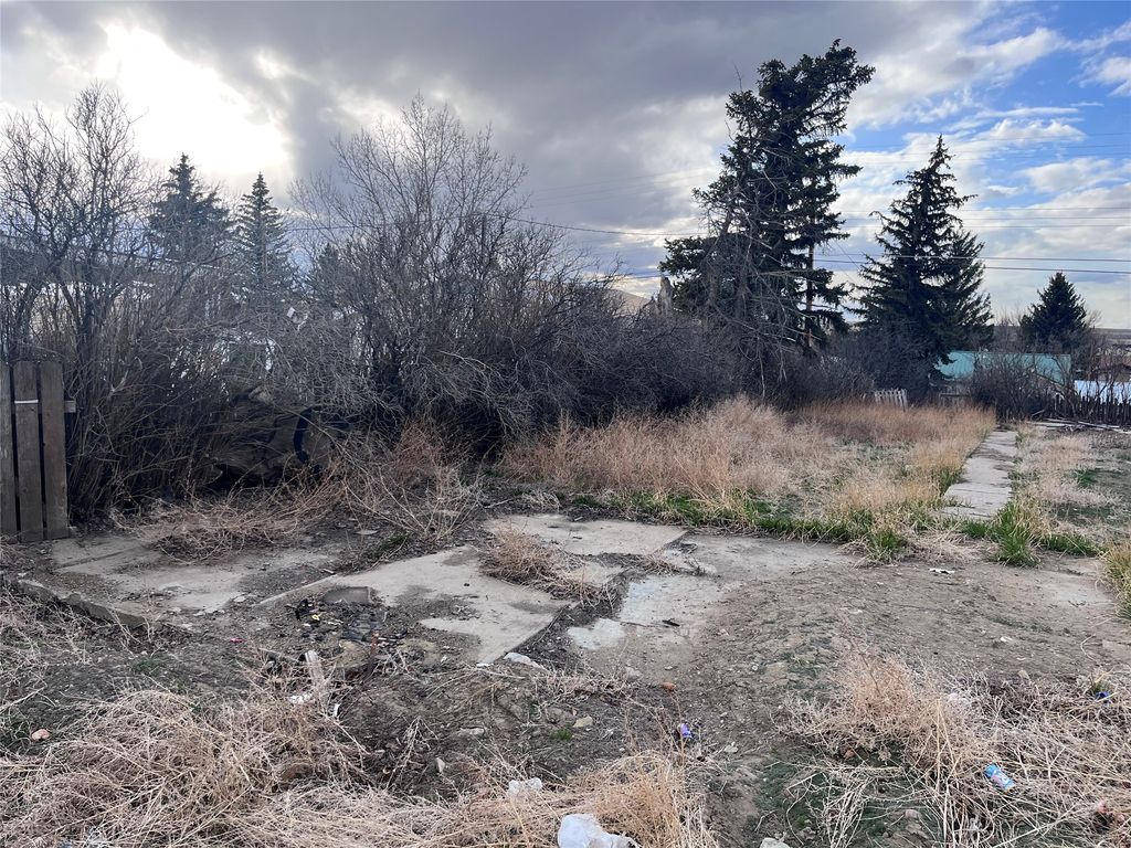 222 3rd Avenue SW, Cut Bank, MT 59427 photo 3