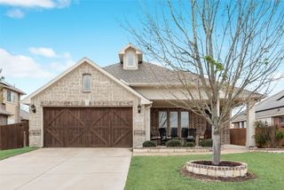 548 Hay Meadow Drive, Waxahachie, TX 75165
