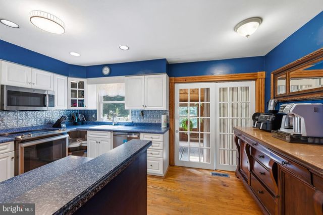2702 BIRD VIEW RD, Westminster, MD 21157