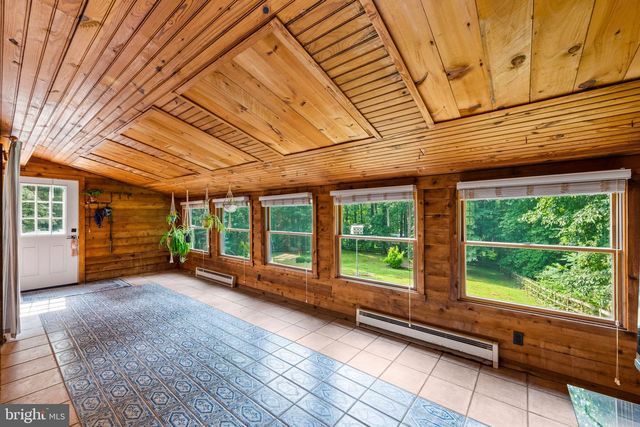 2702 BIRD VIEW RD, Westminster, MD 21157