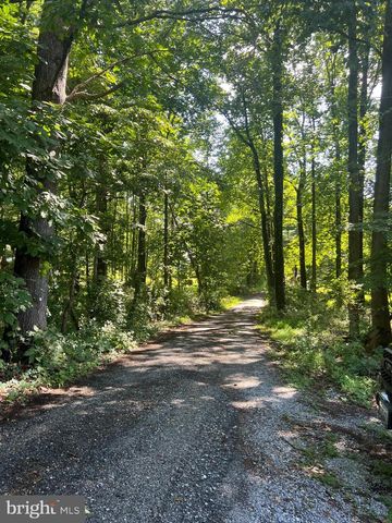 2702 BIRD VIEW RD, Westminster, MD 21157