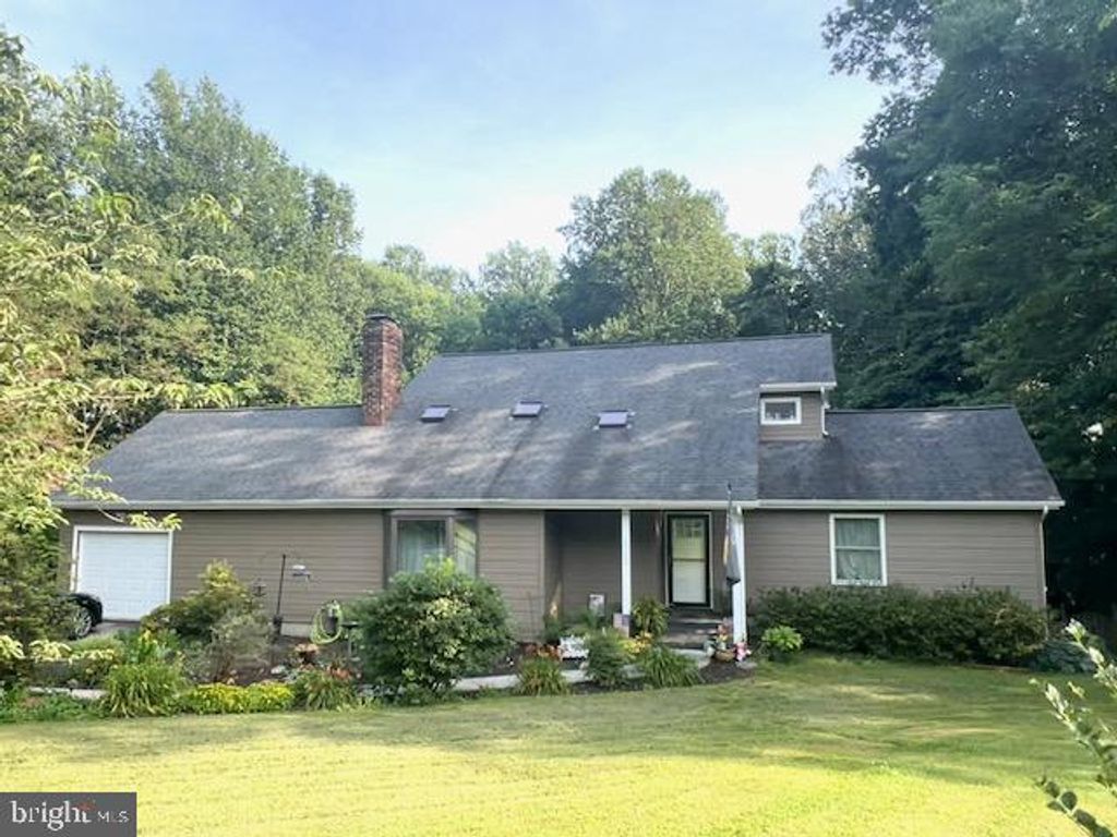 2702 BIRD VIEW RD, Westminster, MD 21157