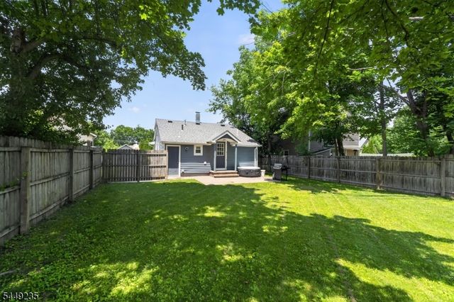 40 John Wilton St, Franklin Boro, NJ 07416